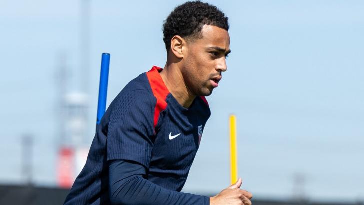 Tyler Adams of Bournemouth in training